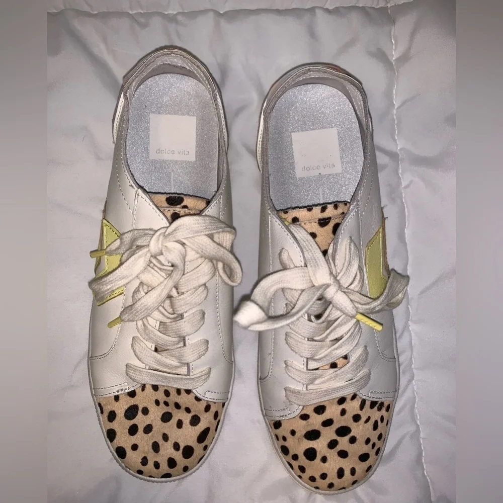 Dolce Vita Zeph sneakers!! Women’s size 6 1/2
